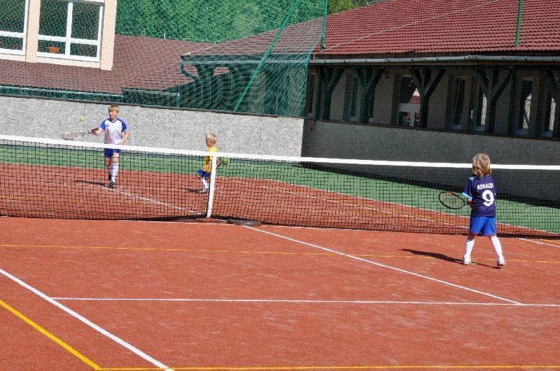 Penzion Stara Fara Makov Εξωτερικό φωτογραφία